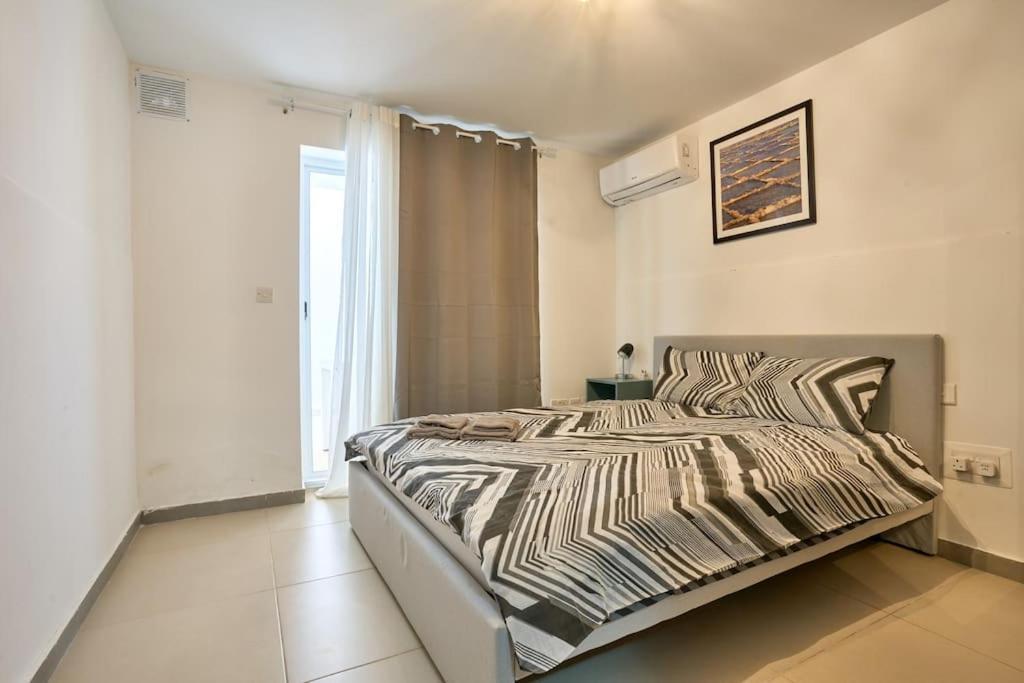 Urban Front - Walking Distance From Paceville And St George Bay Beach Is-Swieqi 외부 사진