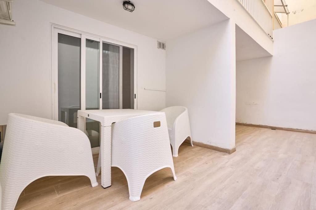 Urban Front - Walking Distance From Paceville And St George Bay Beach Is-Swieqi 외부 사진